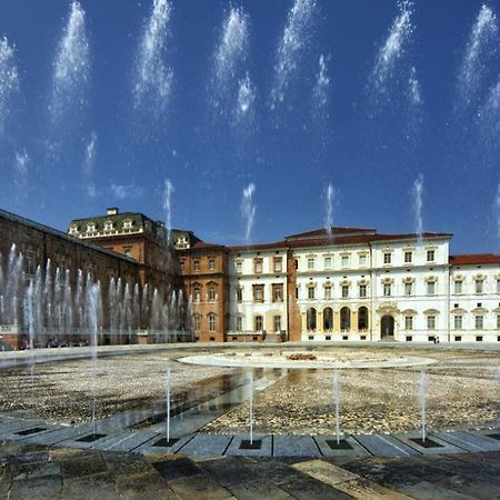 Alle Porte Della Reggia Венария-Реале Экстерьер фото